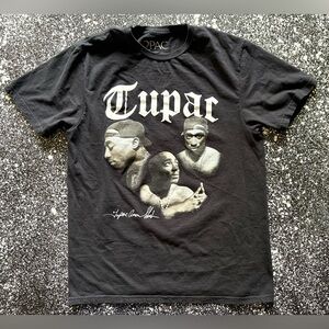 Tupac All Eyez on Me Graphic Tee size Medium